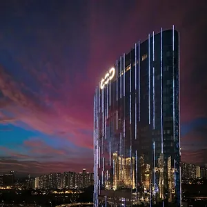 crown-towers-city-of-dreams.getmacauhotels.com/