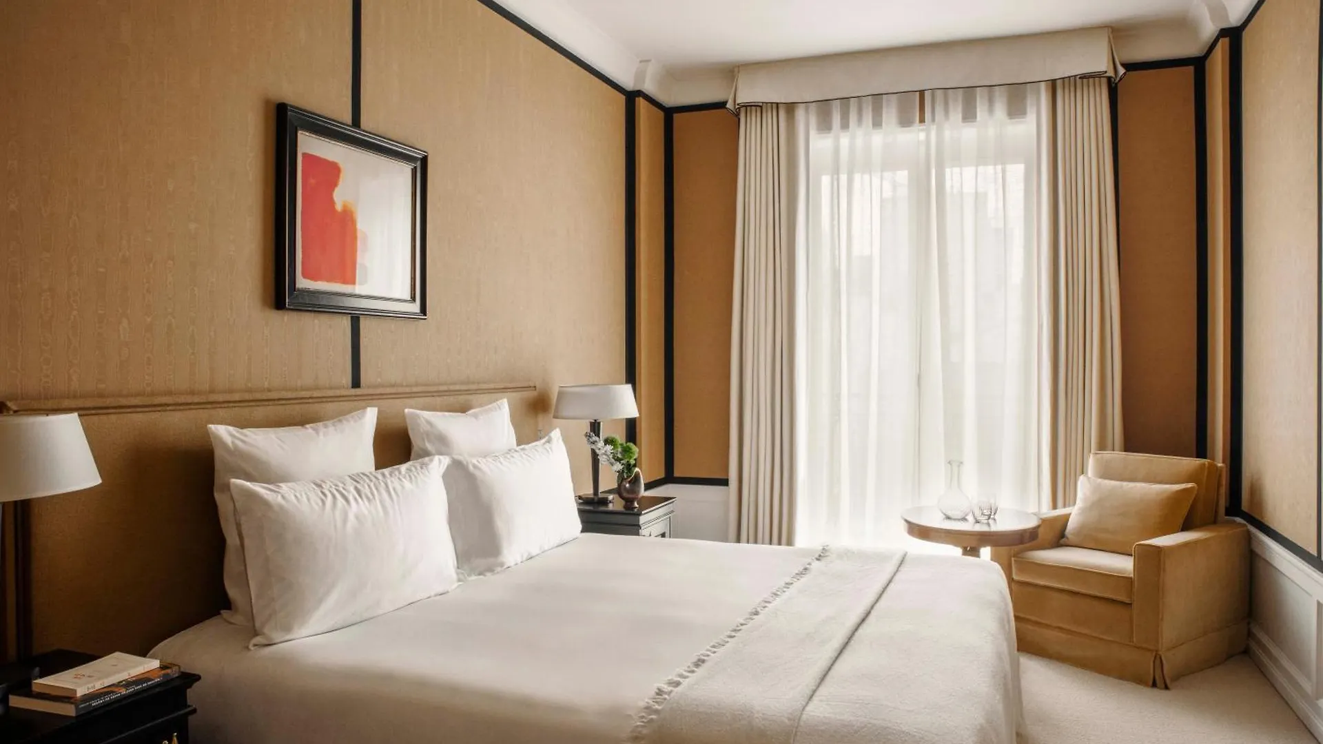 Hotel Balzac Paris & Spa Ikoi 5*,